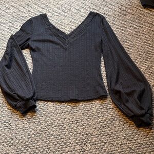 Cropped Black V-Neck Textured Balloon-Sleeve Top
